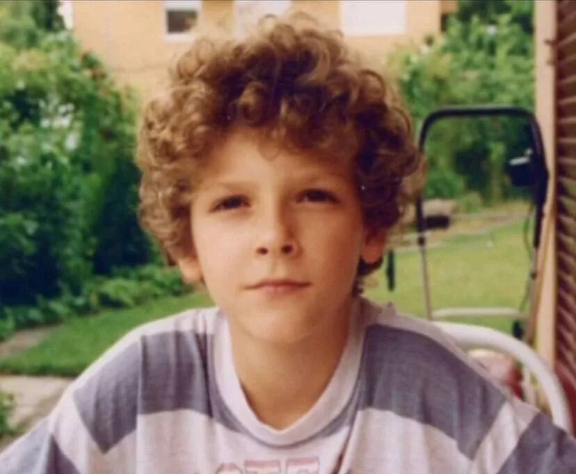 Константин в детстве. Фото: Инстаграм (запрещен в России) / @kkrukov