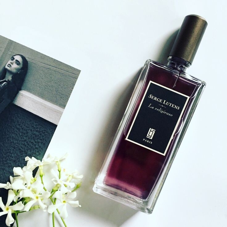 «La Religieuse» Serge Lutens. Фото из открытых источников, автор не известен.