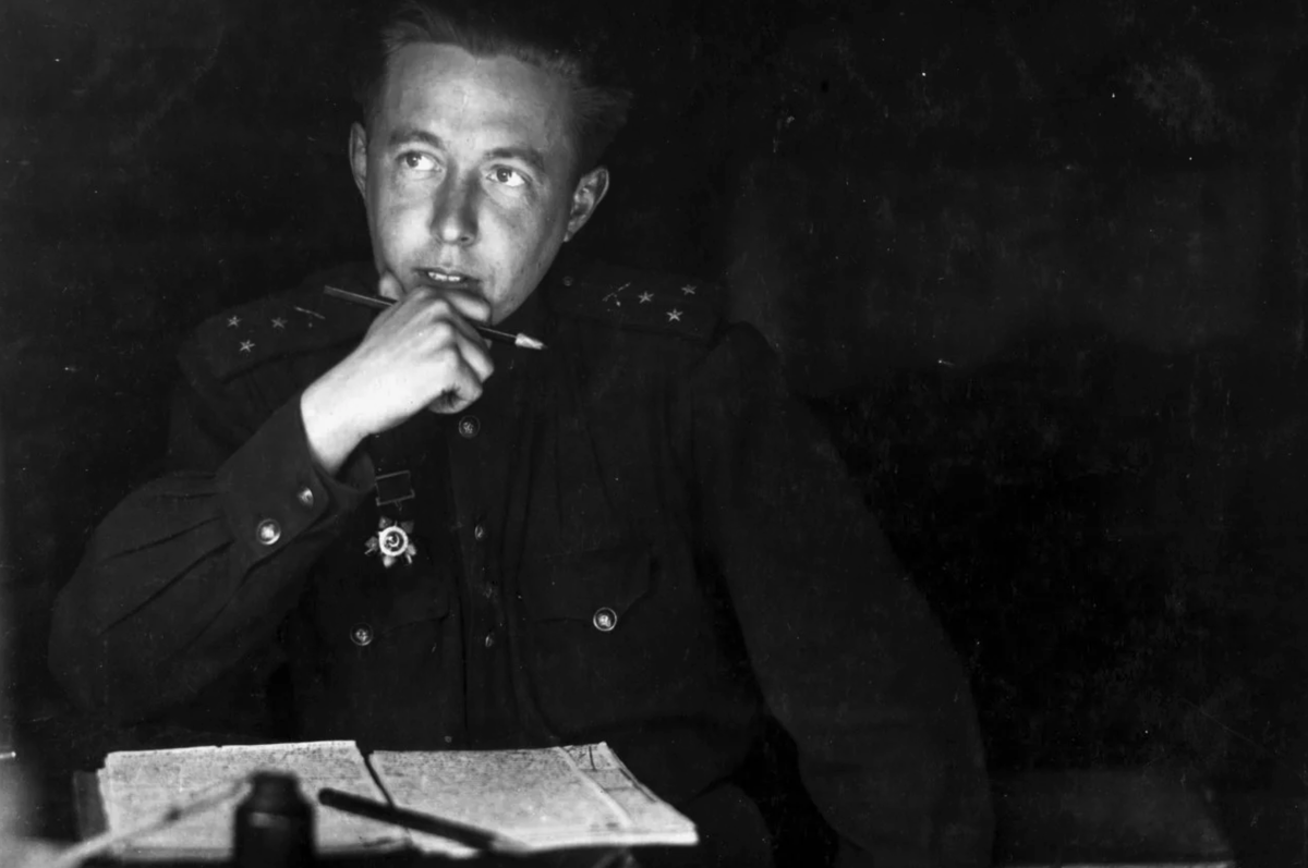 Александр Исаевич Солженицын. Писатель, консерватор, патриот России, ветеран ВОВ.