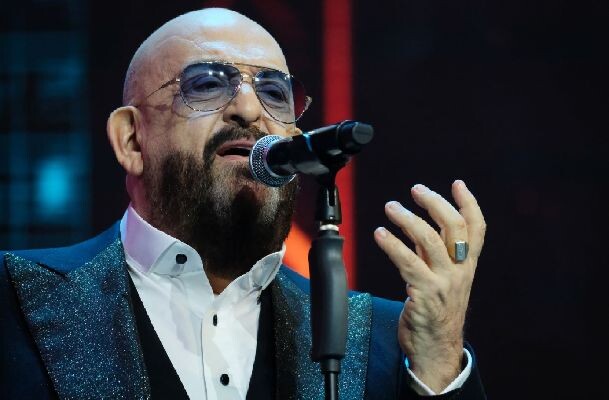    Певец Михаил Шуфутинский (фото: РИА Новости / Алексей Майшев)