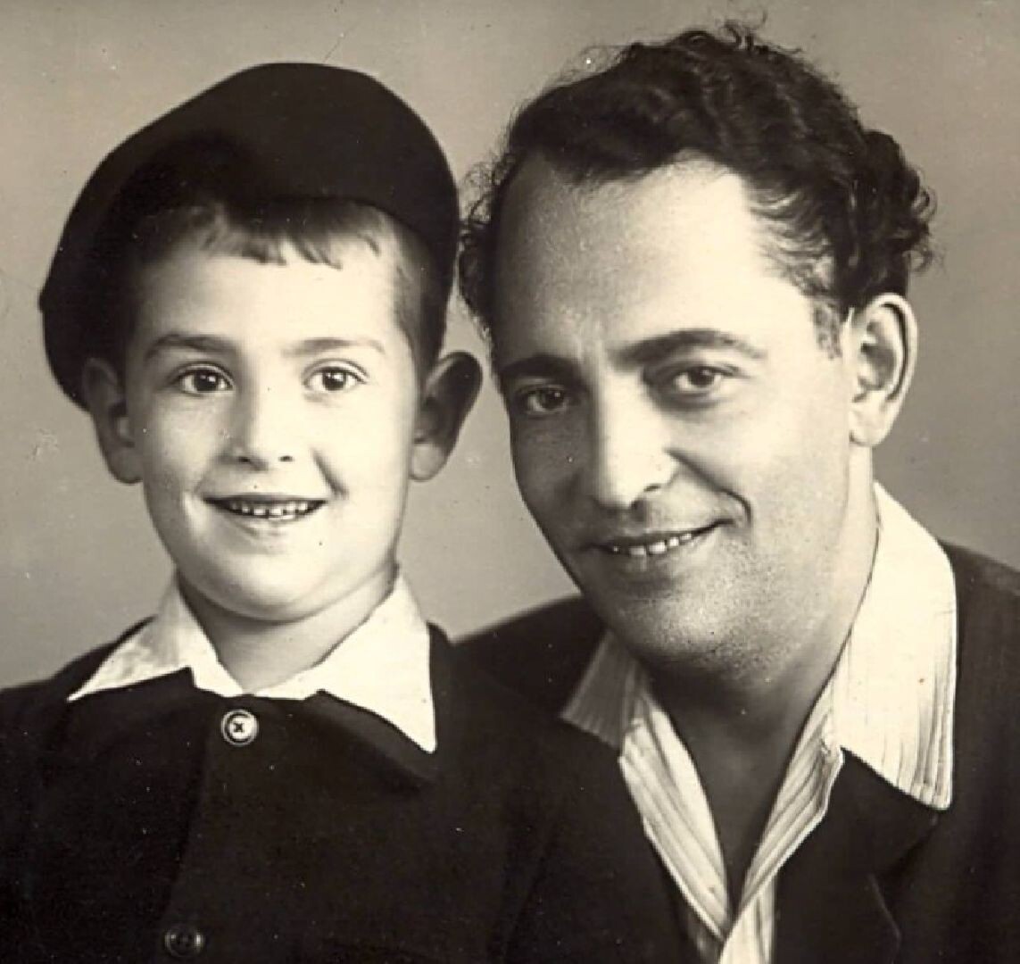 Михаил Шуфутинский с отцом (Фото: instagram* / @mikhail.shufutinsky)📷
