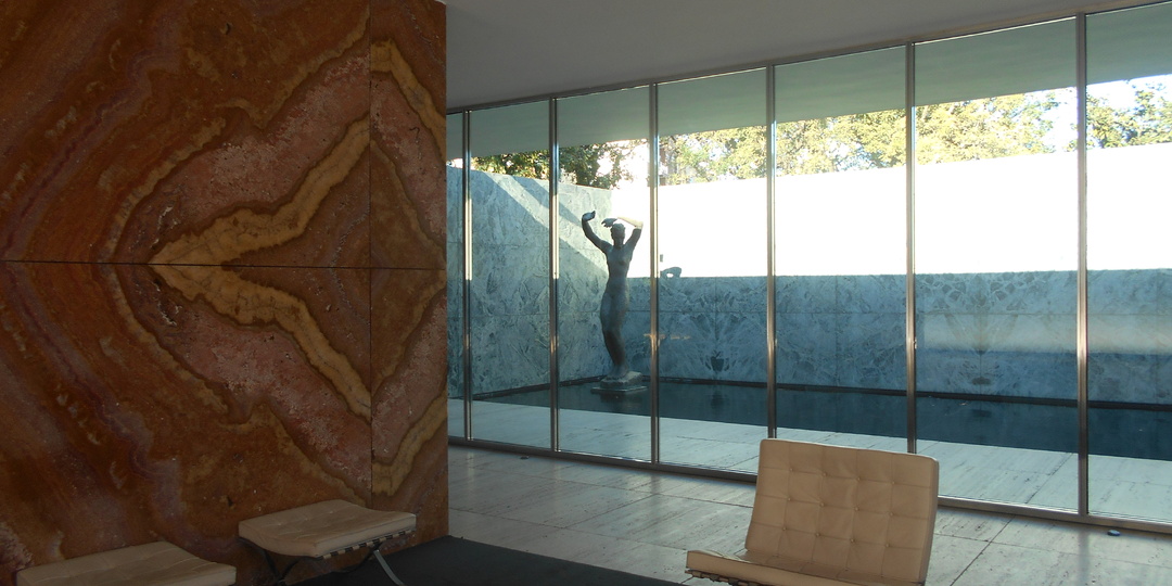 Островок Германии в Барселоне - шедевр архитектуры XX века.