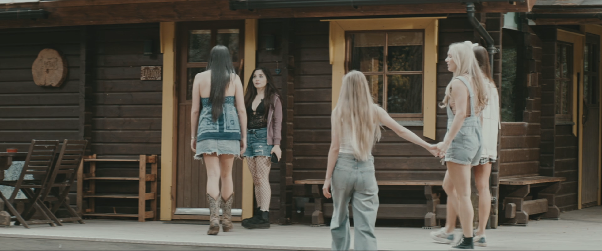 Кадр из фильма «Пятачок возвращение»