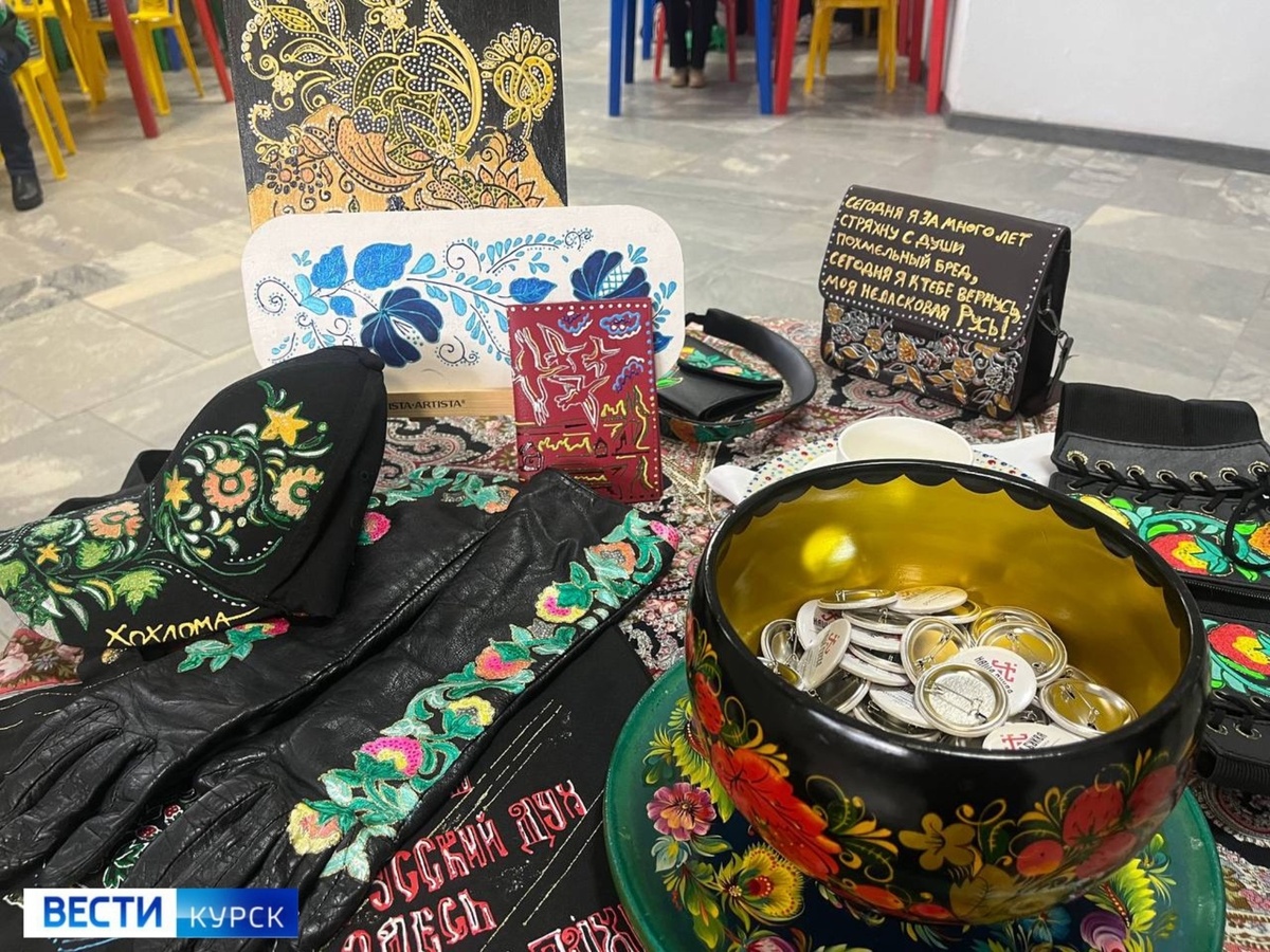    «Узоры и орнаменты страны»: школа этноросписи «НашаБуква» проводит мастер-классы для курян