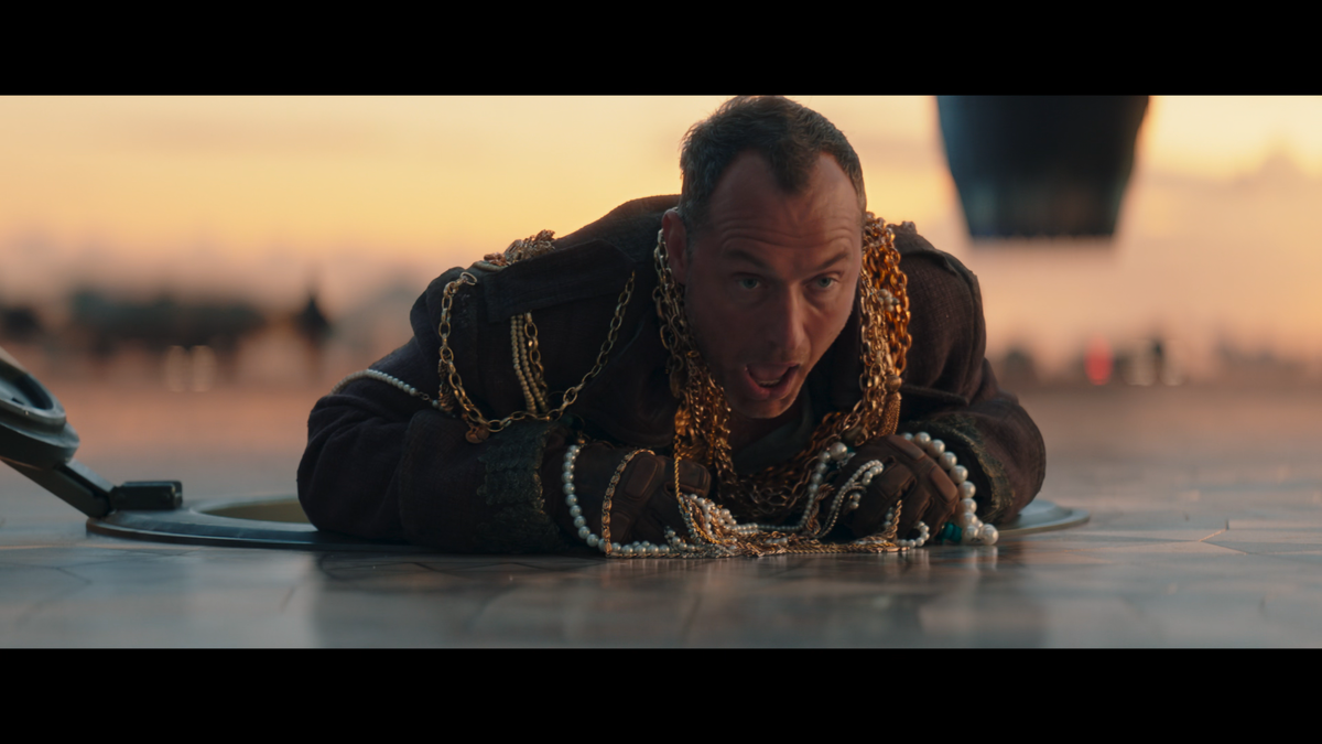 - Ты Джежай!?
- Нет, я Джуд Лоу!