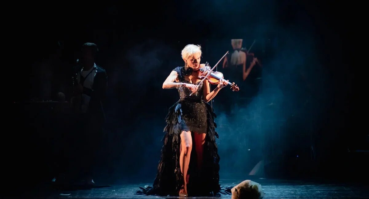    Музыка в темноте. Фото: игорная зона "Красная Поляна"