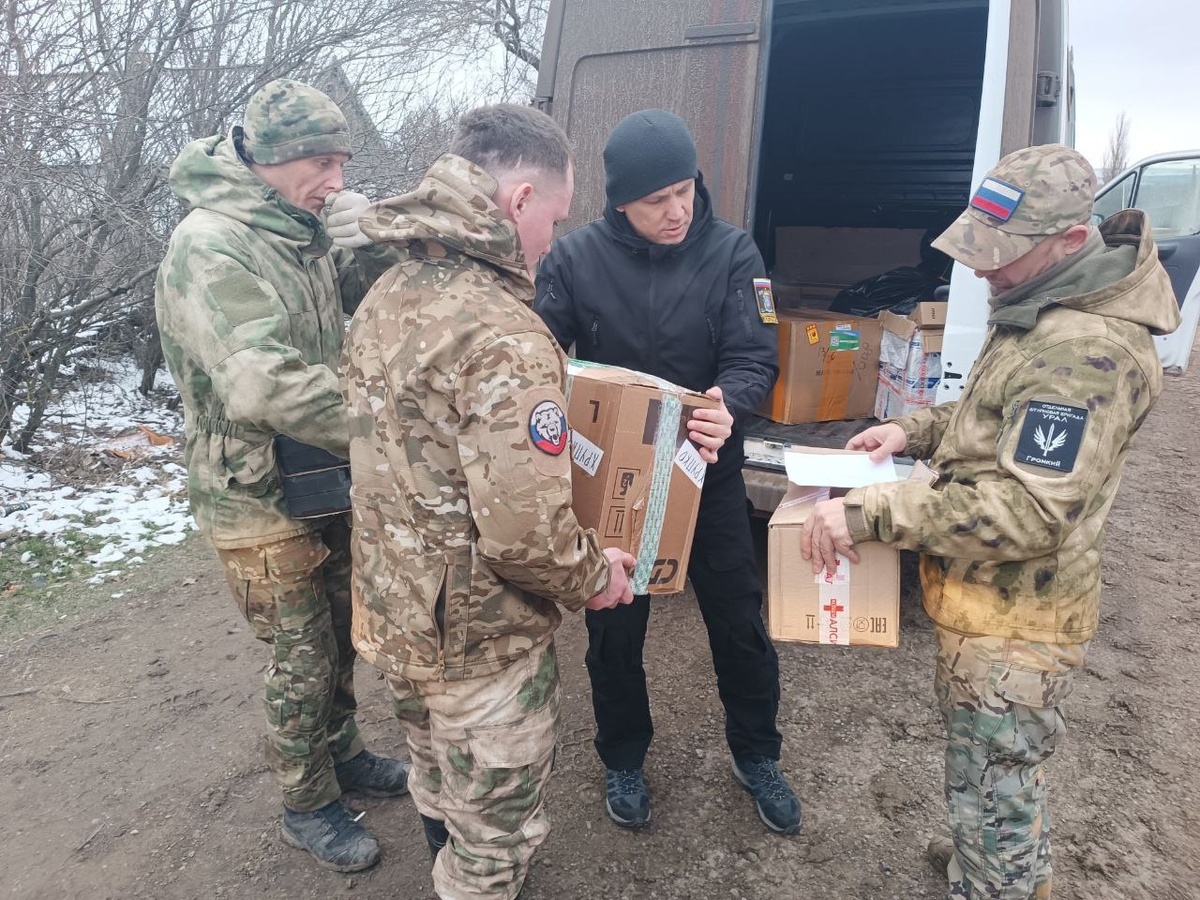    Спасатели Югры третий год доставляют гуманитарную помощь региона в зону СВО