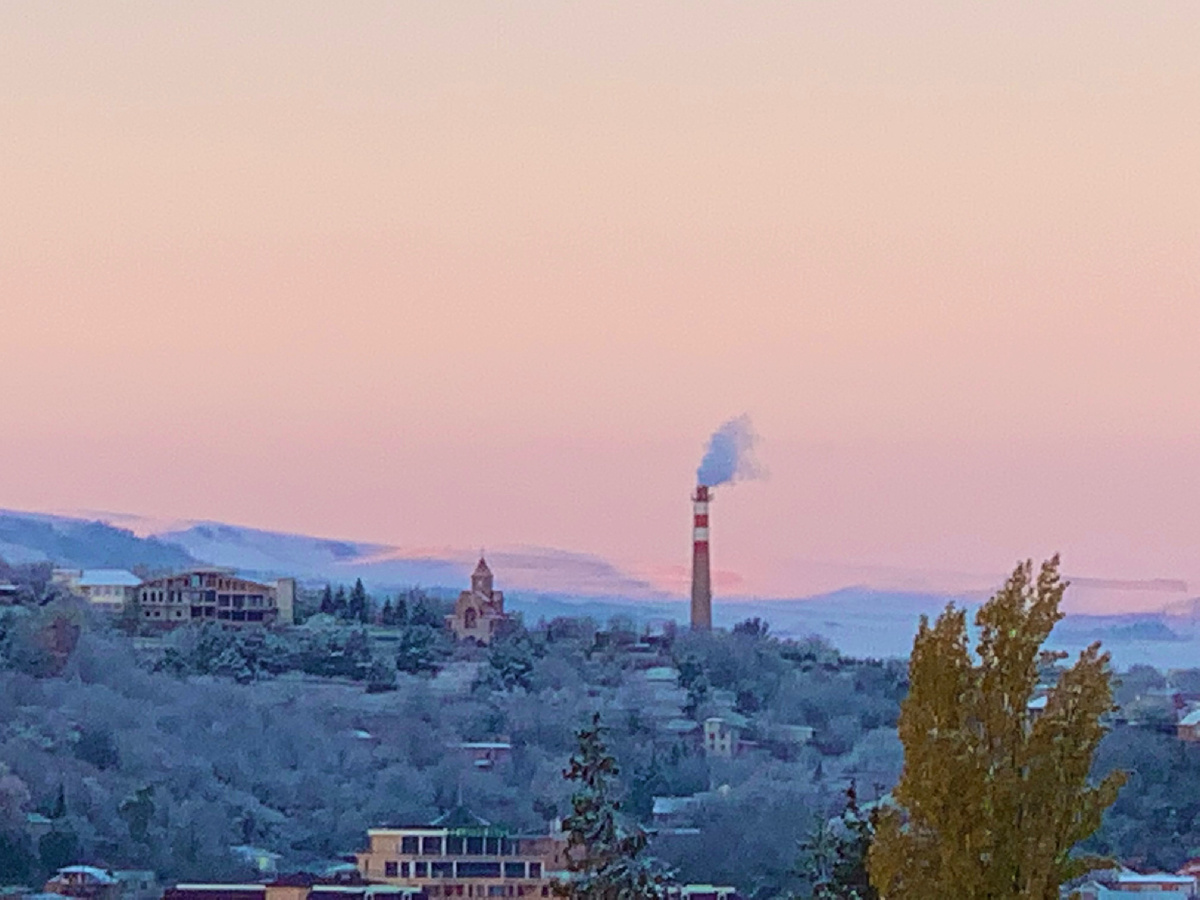 1. Вид на Сурб Вардан, Кисловодск, январь, фото Сад в стиле Paradise @