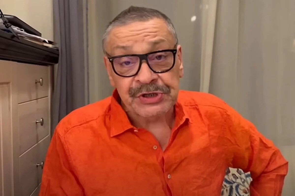    Дмитрий Назаров.