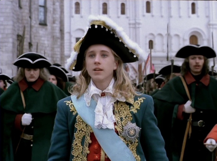 Петр II (кадр из сериала "Тайны дворцовых переворотов") 