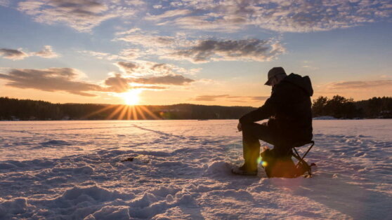    Какой завтра праздник: 8 февраля – День зимней рыбалки Андрей Бурков