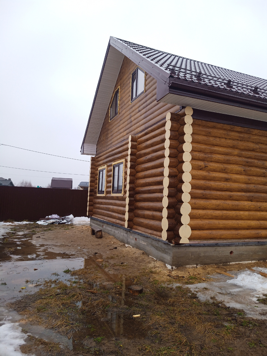 Вид спереди