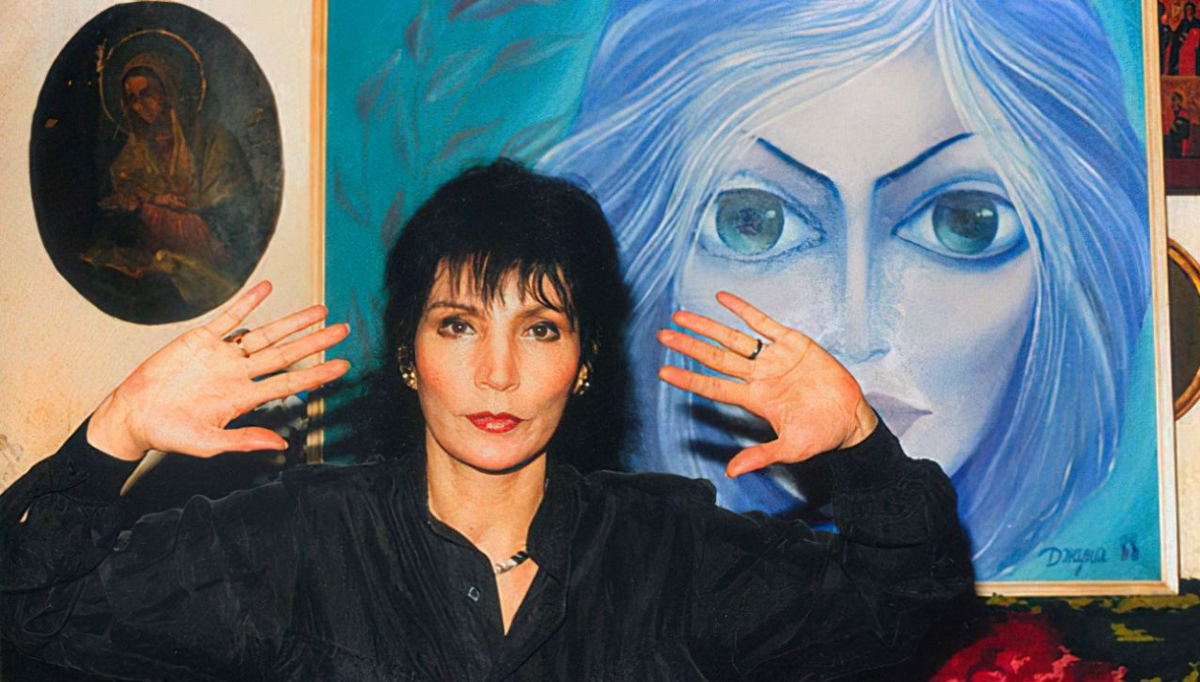 Джуна Давиташвили