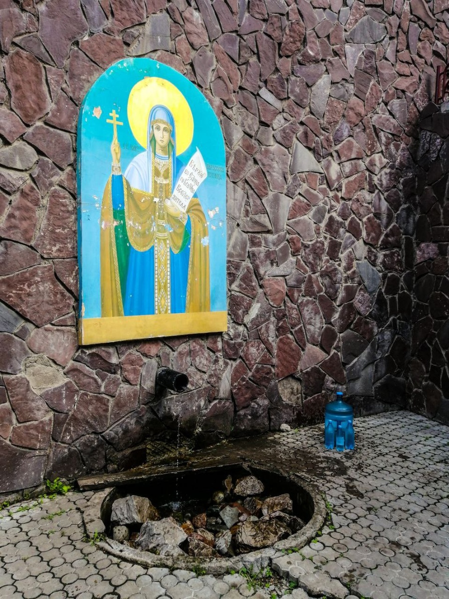 Святой источник Параскевы Пятницы