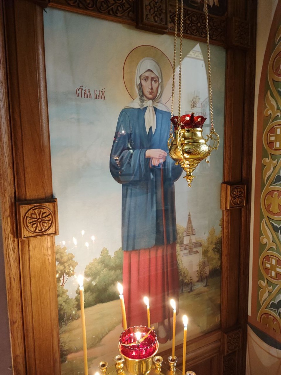 
Икона святой блаженной Ксении Петербургской. Источник: https://kozelsk-eparhia.ru/archives/171480
