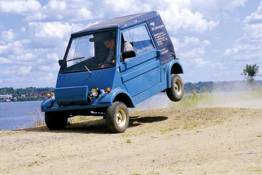 Мотоколяска Кенешма. Это не автомобиль, это квадроцикл.