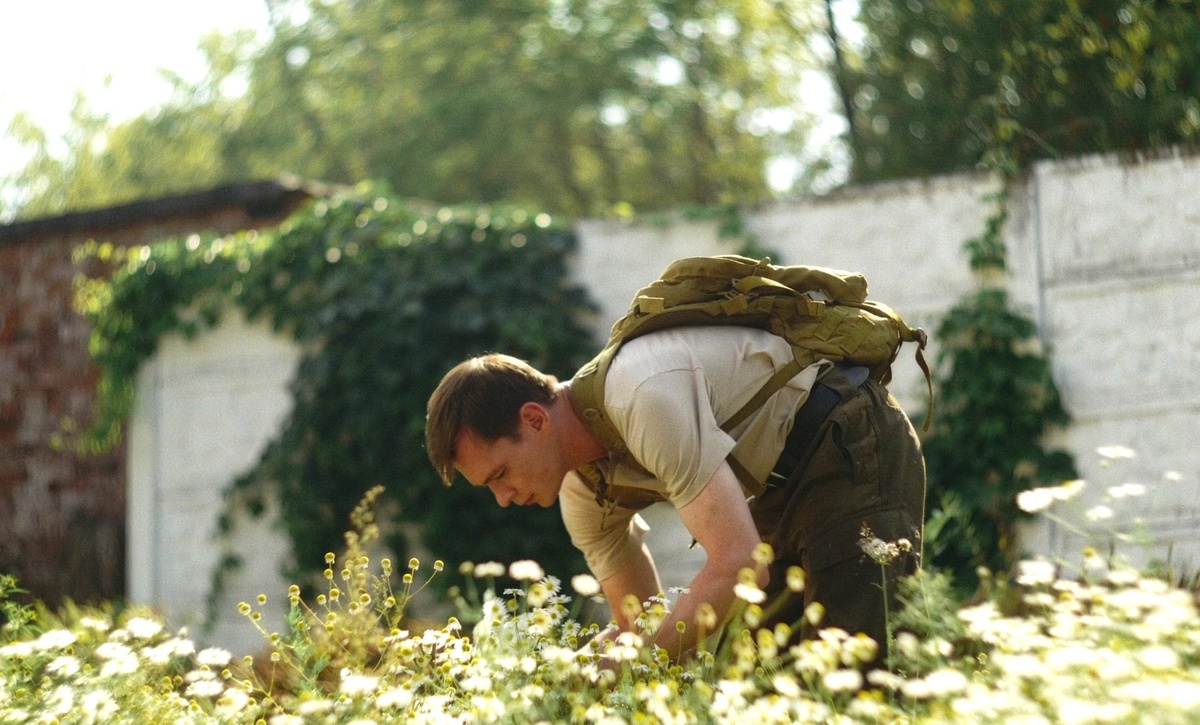 Кадр из к/ф «Фрау».