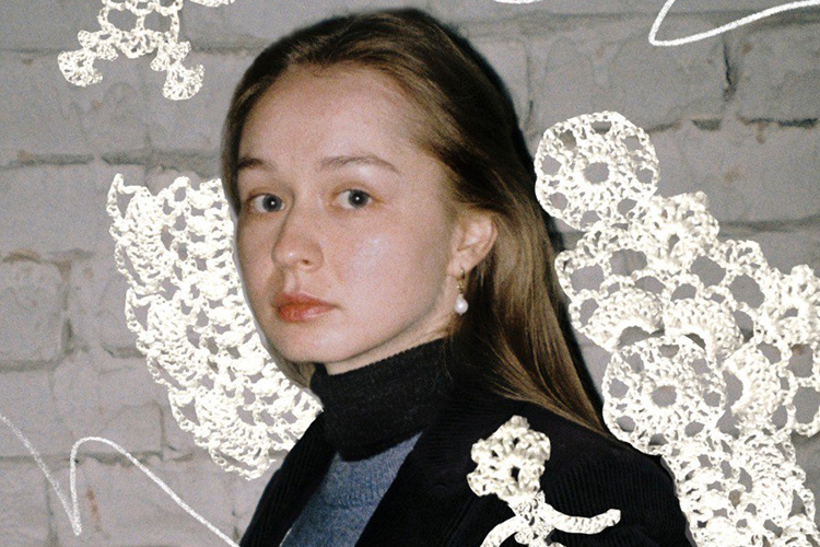    Ульяна Константинова: «Я рисую, занимаюсь искусством столько, сколько себя помню. Мне всегда хотелось этим заниматься, и у меня никогда не было сомнений относительно своего предназначения».   
Фото: Фото предоставлено Ульяной Константиновой