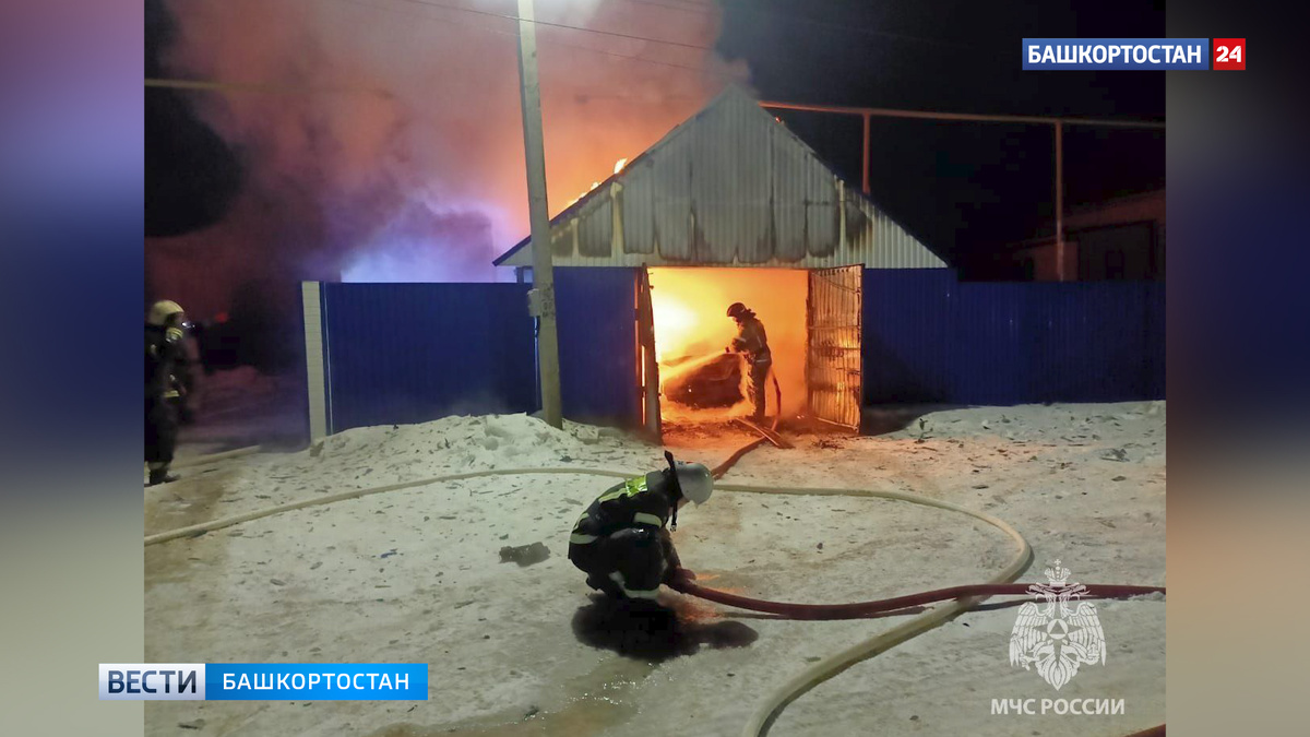    В Башкирии мужчина получил тяжелые ожоги при попытке потушить автомобиль