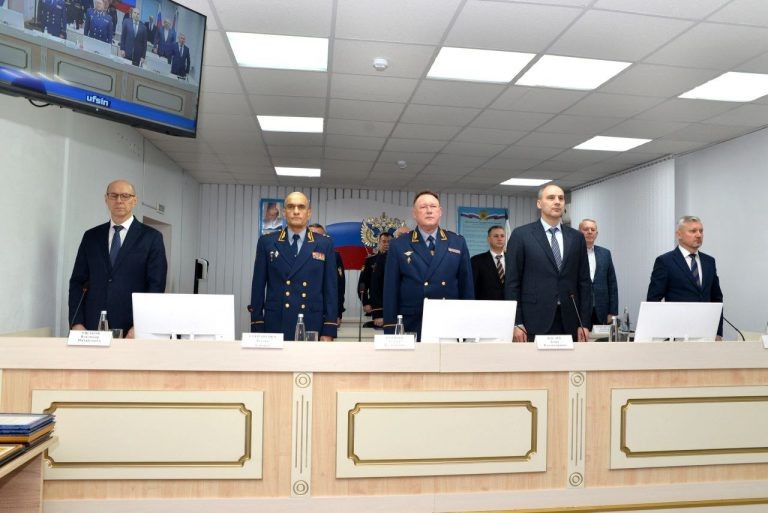    В УФСИН России по Оренбургской области подвели итоги деятельности за прошлый год Антон Пичурин