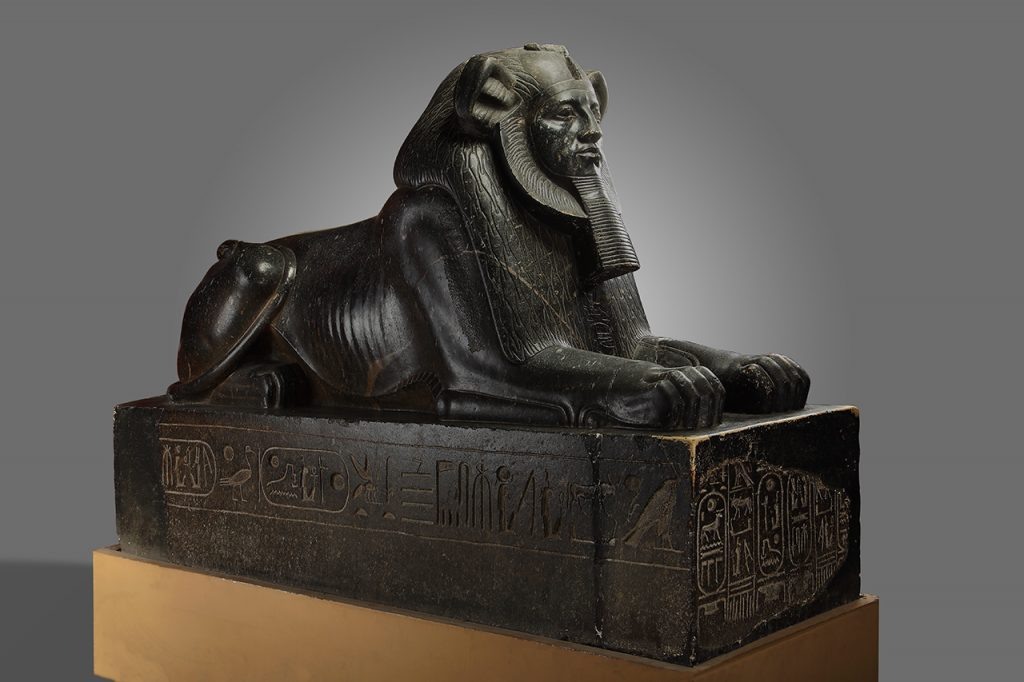 Сфинкс могущественного Аменемхета Третьего - Египетский музей, Каир.