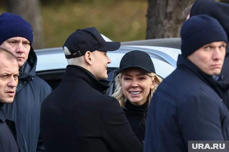 Мизулина и Дронов давно являются друзьями
Фото: Михаил Терещенко/ТАСС