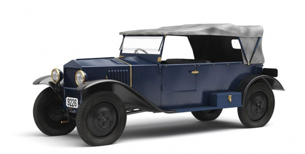 Автомобиль НАМИ-1