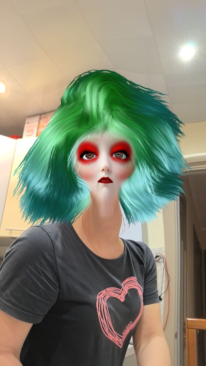 У каждого заядлого садовода-огородника в феврале голова забита мыслями о рассаде, а перед глазами пакетики с семенами))) 