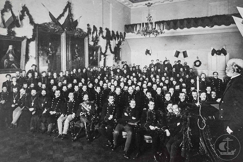 Выпускники Санкт-Петербургской Духовной Академии 1891 года.

Источник: Санкт-Петербургская Духовная Академия. Выпуск 1891 года. https://spbda.ru/about/graduates/vypuskniki-sankt-peterburgskoj-duhovnoj-akademii/1891