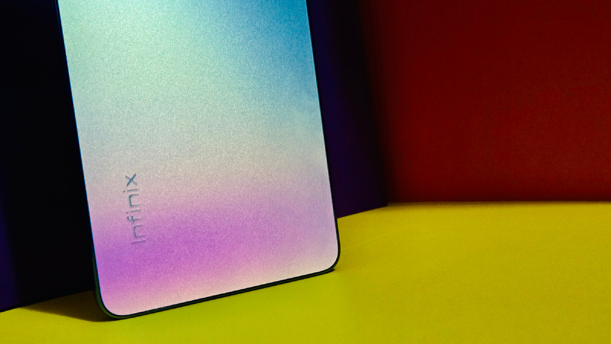 Infinix HOT 40 by Lisse