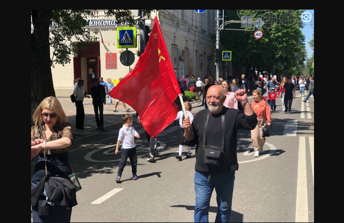 Отец Маргариты Симоньян Симон