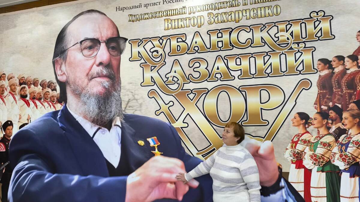 Ходили с мамой в ЦКЗ, не смогли удержаться, сфотографироваться. Фото: Книга ПРиключений"