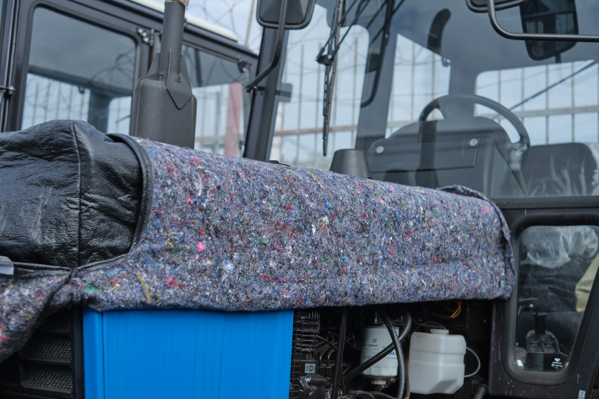 Винилискожа с внутренним слоем из нетканого полотна