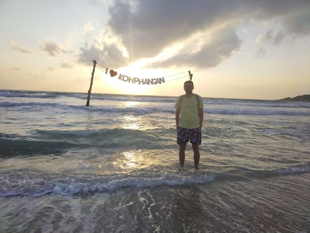 Это я, беззаботный пенсионер в 34. Старая мечта исполнилась. 