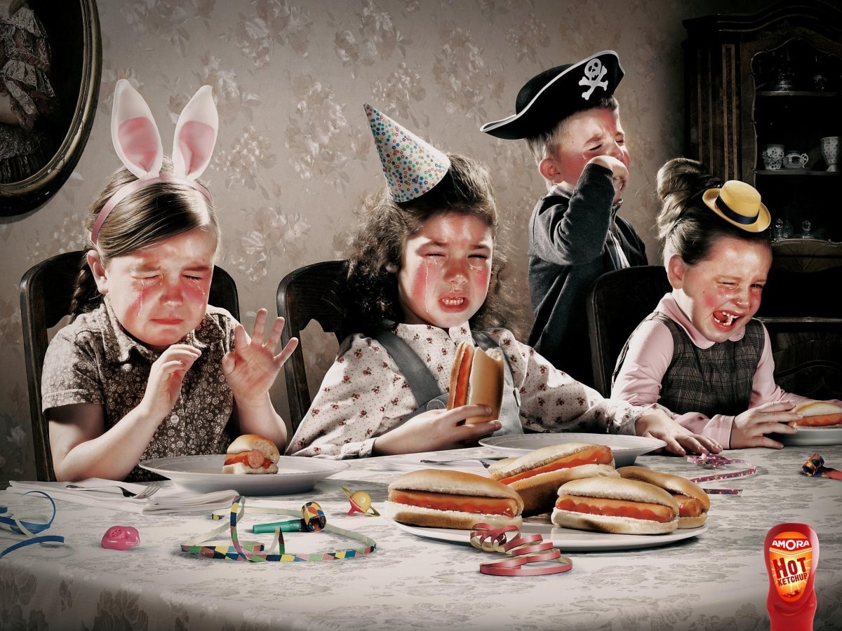    Смешные открытки для странных праздников, которые вызовут улыбку