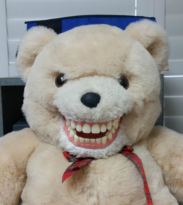 Милый мой, твоя улыбка манит, ранит, обжигает.
И туманит, и дурманит. В дрожь меня бросает. ( просто песня какая то). Фото с просторов интернета. 