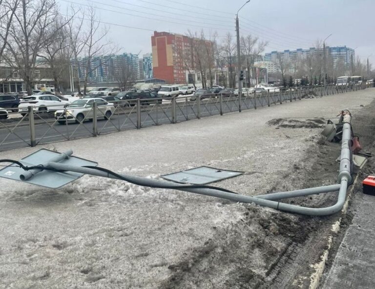    Повреждены в результате ДТП. В Оренбурге не работают два светофора Кристина Просвиркина