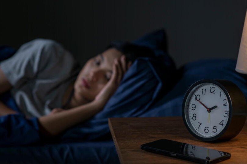     Почему я просыпаюсь ночью? 5 неочевидных причин бессонницы и как их решить