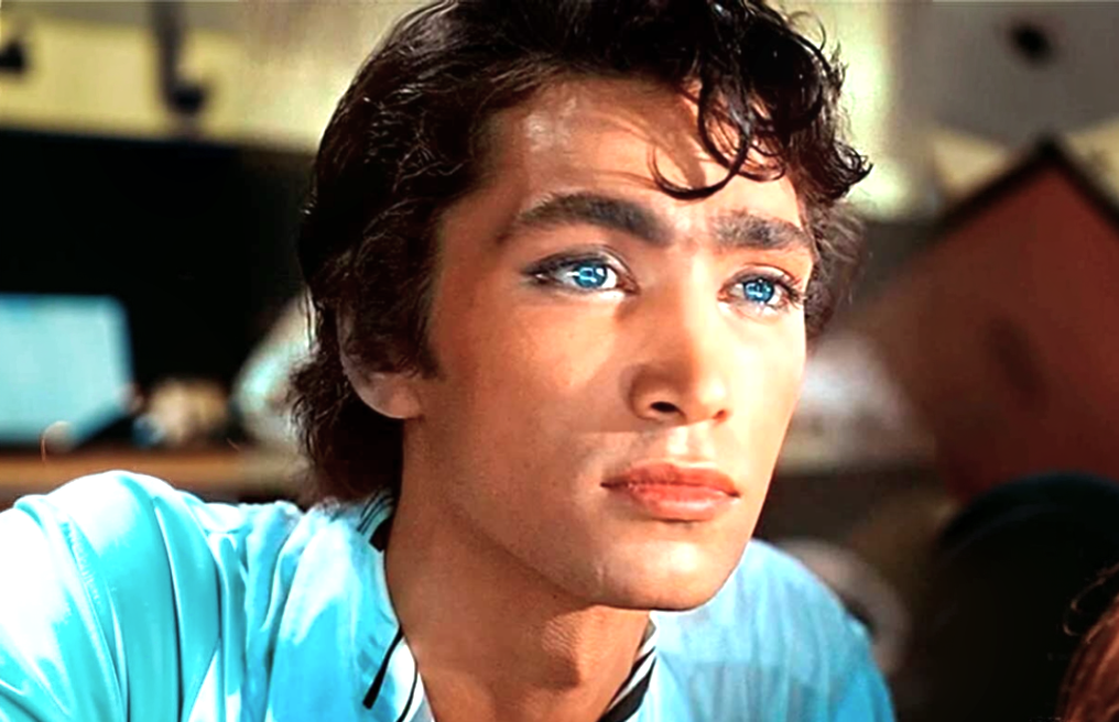 на фото Владимир Коренев в молодости 