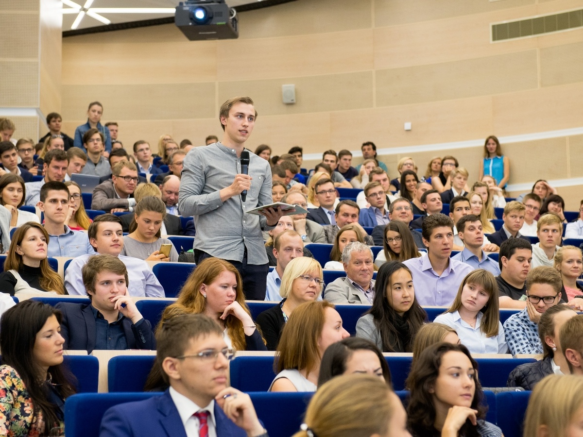    Учеба в вузах Москвы и Санкт-Петербурга