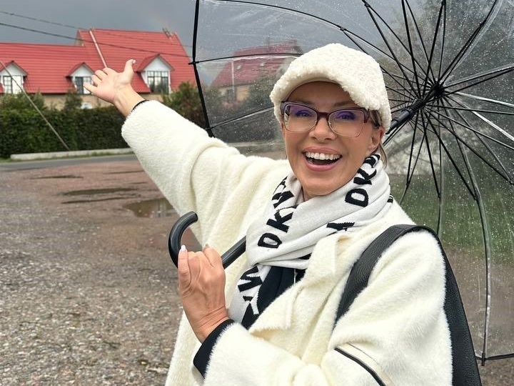 17 идей образов с верхней одеждой на весну, которые молодят!