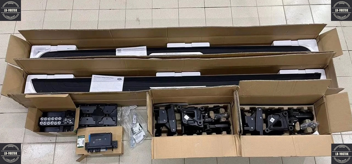 VPLKDSS001 - Электропороги к-т L460/L461
Комплектность:
VPLKP0499	Кронштейн
VPLKP0500	Кронштейн
VPLRP0486	Блок управления
LR152386	Кронштейн блока упр.
VPLKP0533	Кронштейн подножки
VPLXP0513 x 2 шт.	Пороги (Ступеньки)