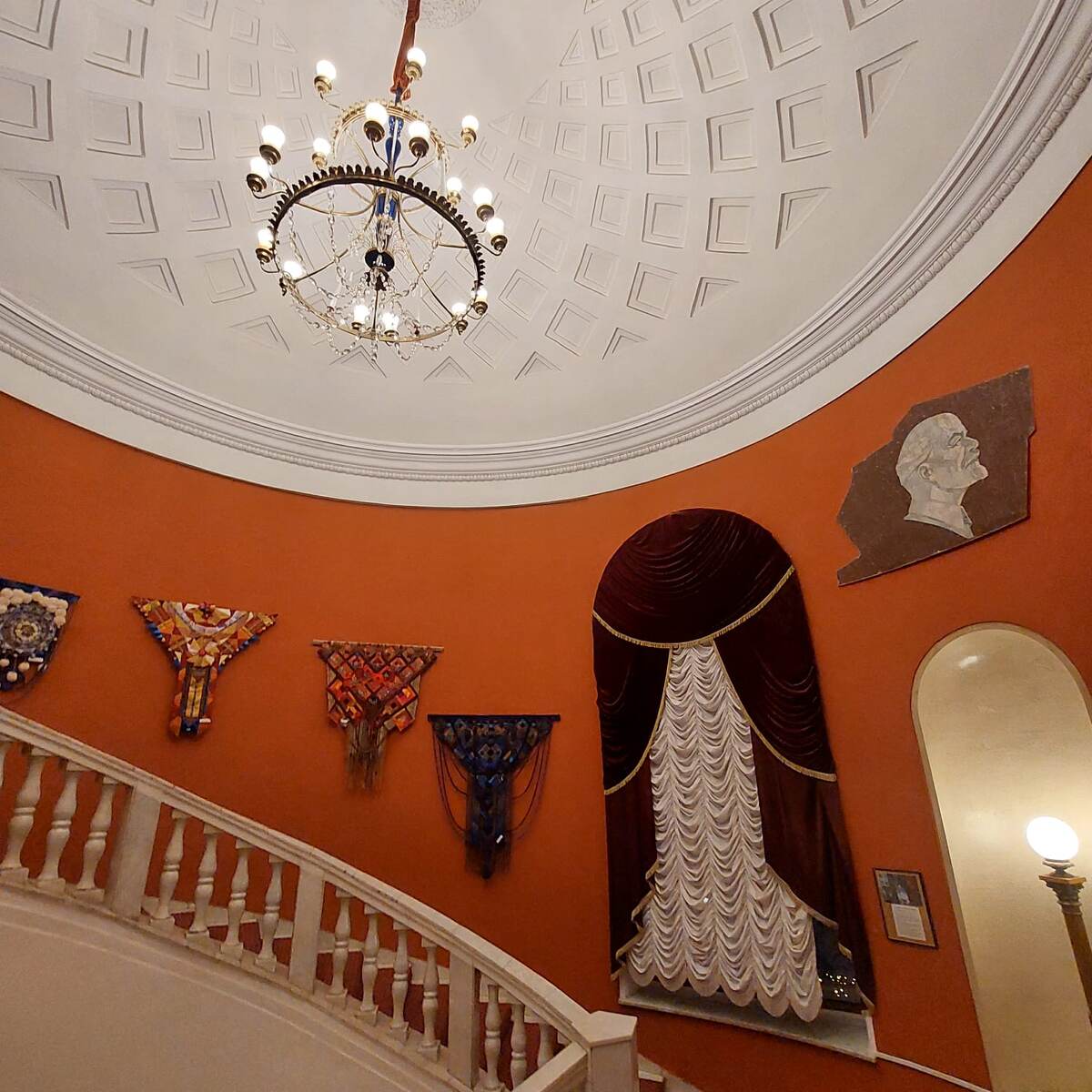 Драмтеатр Калуга. Фото автора 