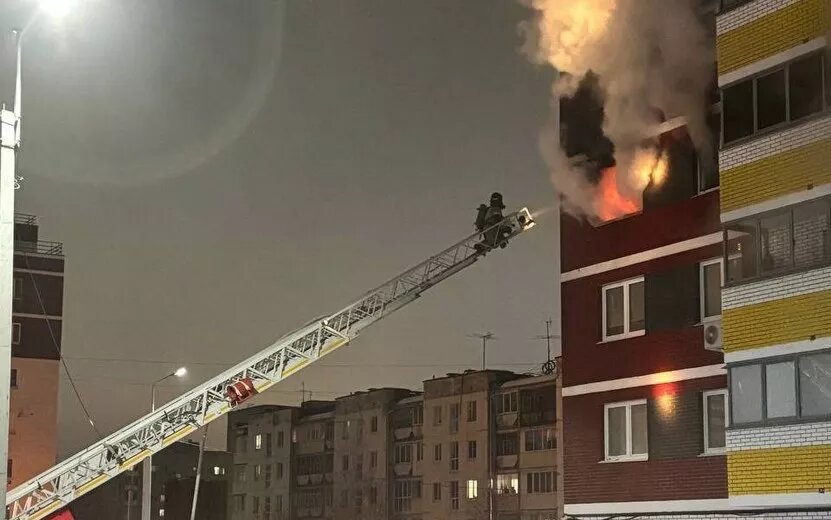    Многоэтажка загорелась в городке Металлургов в Ижевске