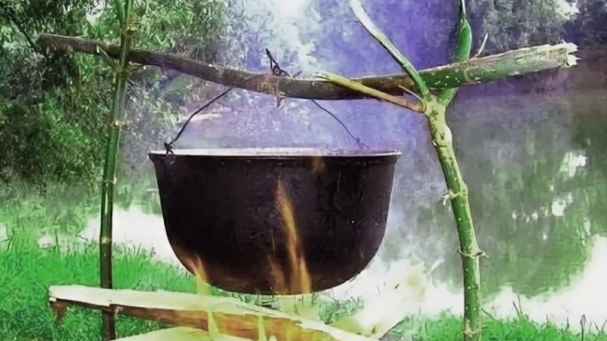 Уха на костре