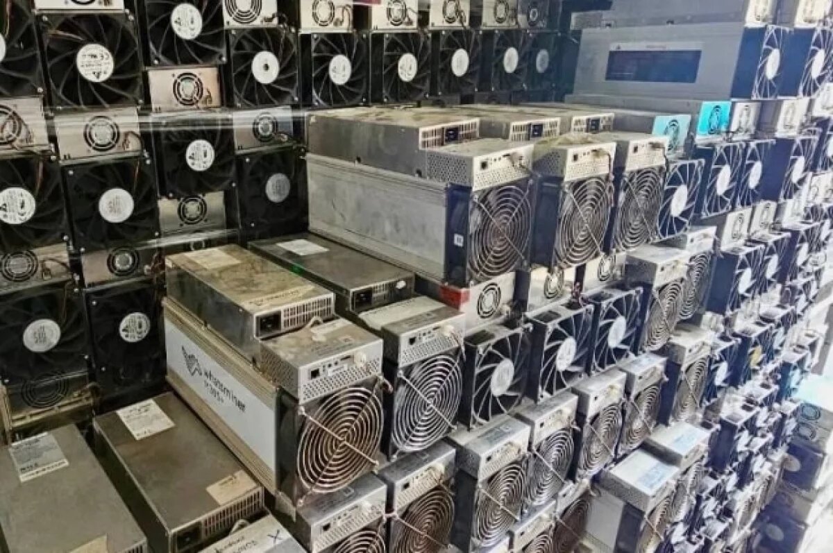    Нелегальных майнеров выгнали с «Усольехимпрома» в Иркутской области