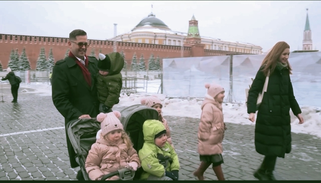 Скриншот из видео.