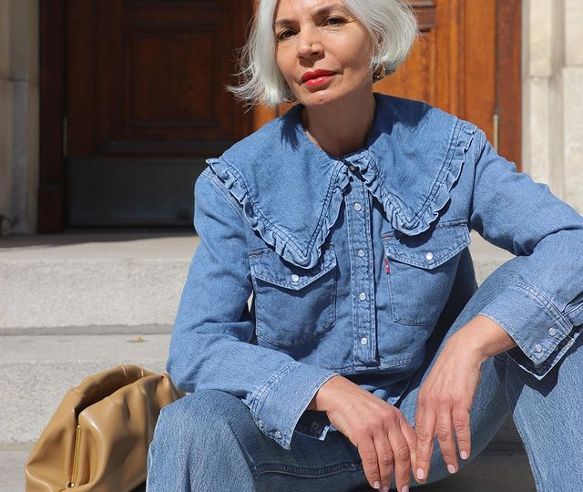 "55 и блистательно: Как открыть новую страницу стиля в зрелом возрасте"