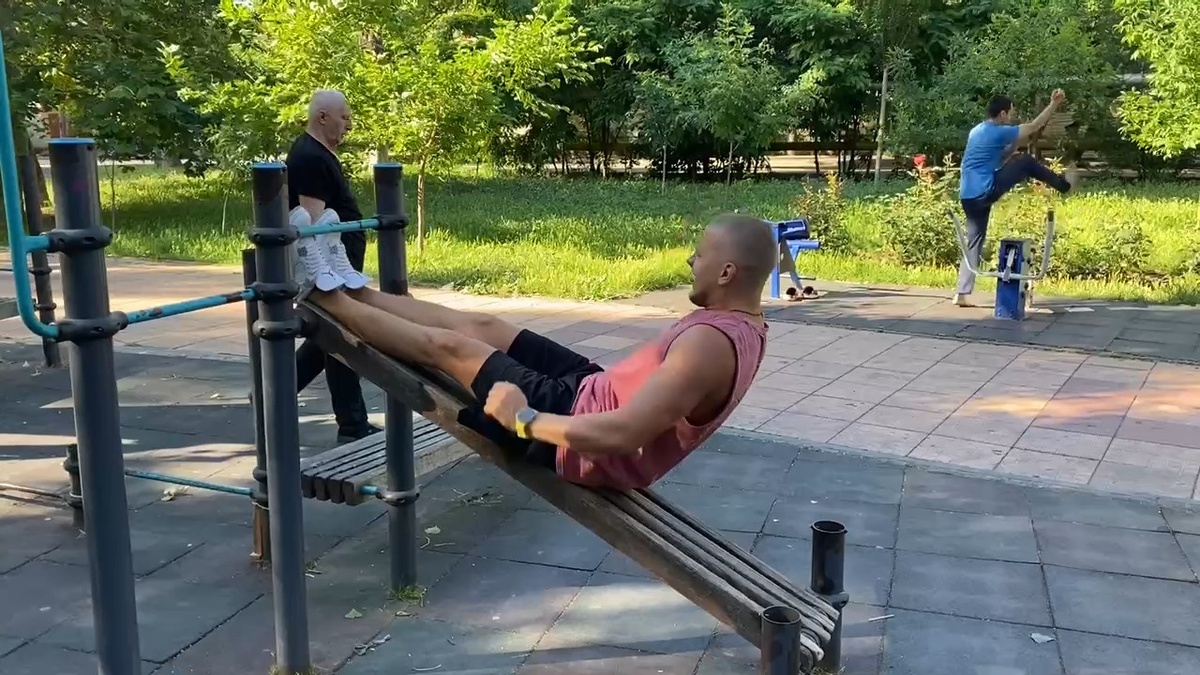 Та самая спорт площадка. 