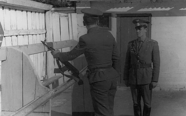 фото из интернета, лучше не нашел.